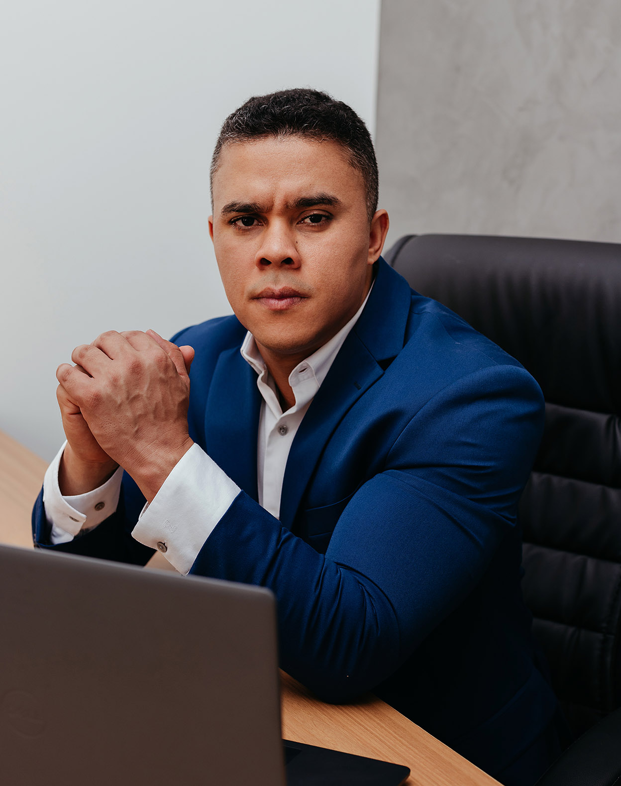 Dr. Magno Ricardo Vilela